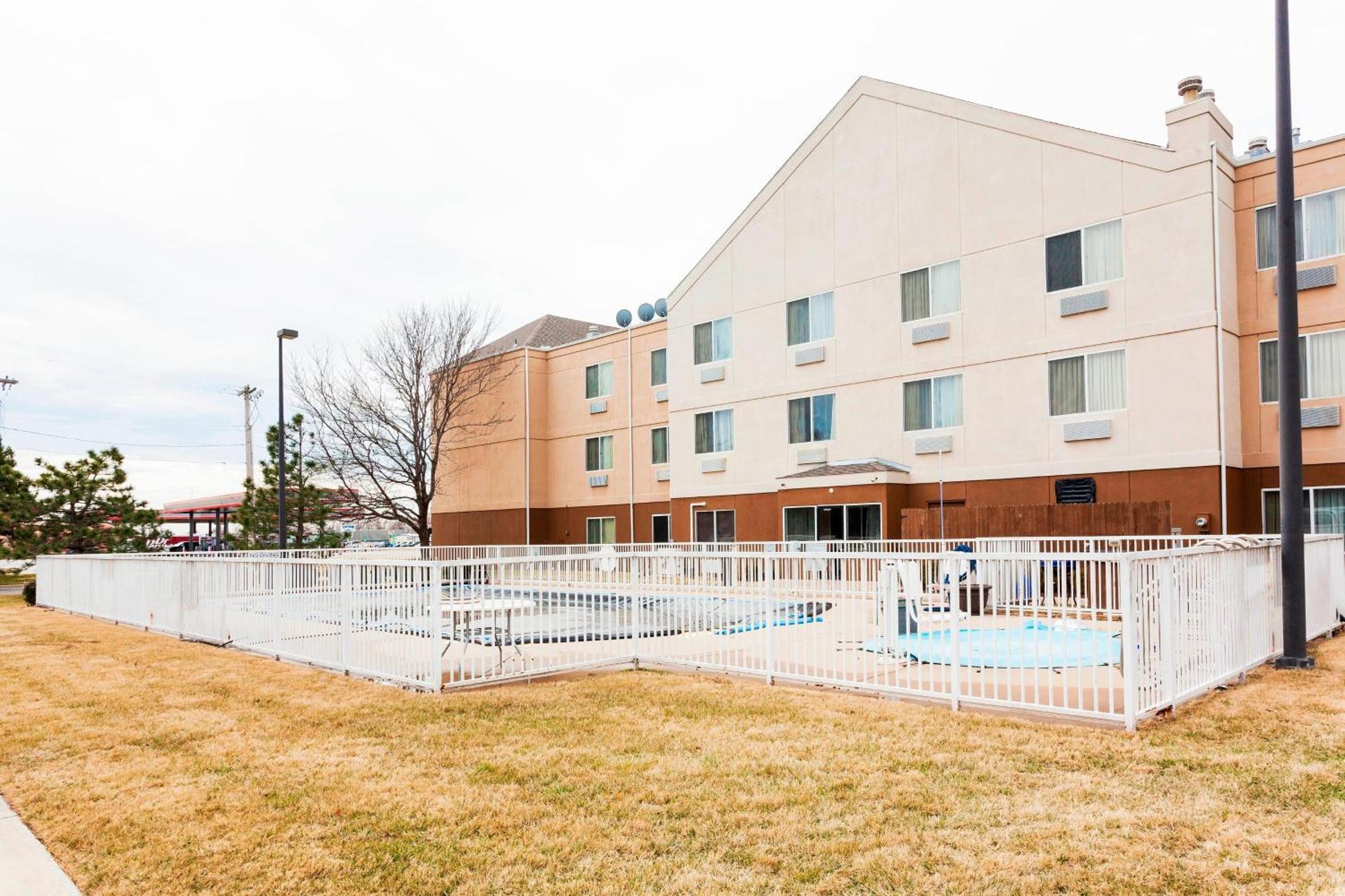 Fairfield Inn By Marriott Ponca City Exterior photo